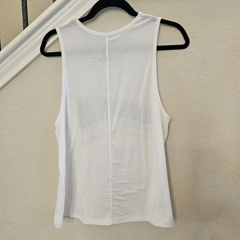 All In Motion Women White M Sleeveless with Mountain Print Athletic Tank Top - Picture 3 of 4